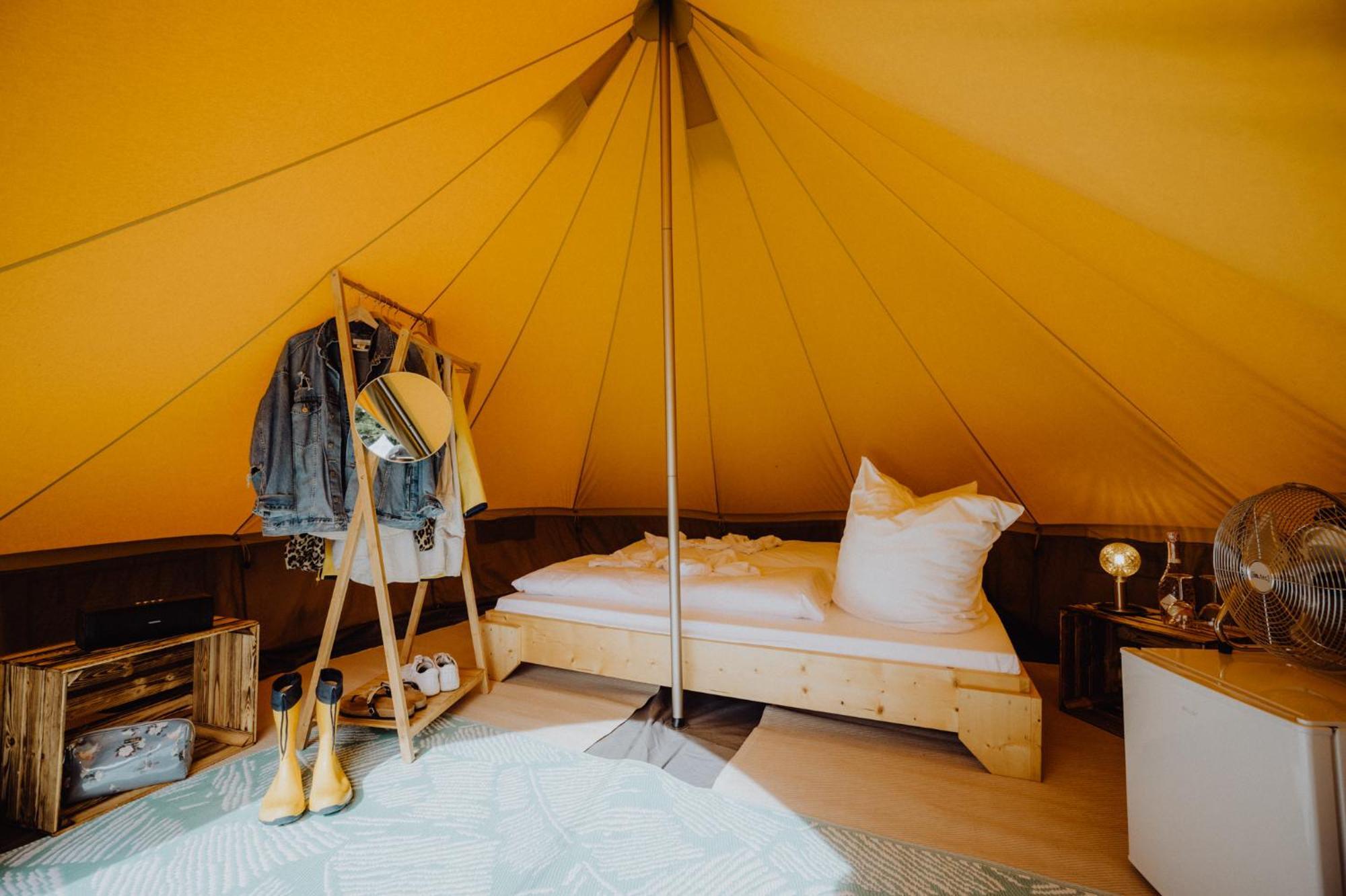 Raus Und Gut Glamping Am Graebendorfer See Drebkau Ngoại thất bức ảnh
